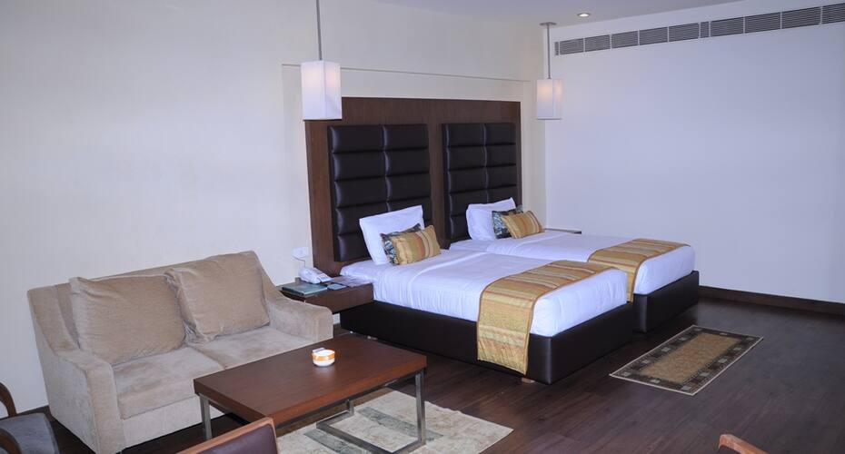 D.R. Utthama Hotel, Nellore 4